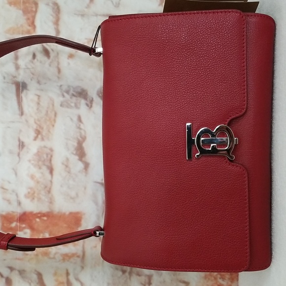 New Burberry Alice TB Leather Shoulder Bag - Picture 3 of 15